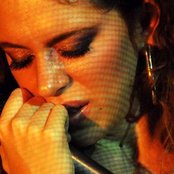 Luisa Maita - List pictures