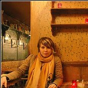 Sarah Neufeld - List pictures