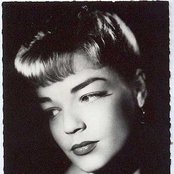 Simone Signoret - List pictures