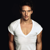 Jonathan Rhys Meyers - List pictures