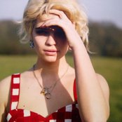 Violet - List pictures