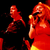 Fleming & John - List pictures