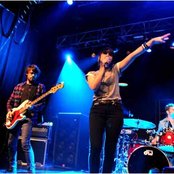 Howling Bells - List pictures