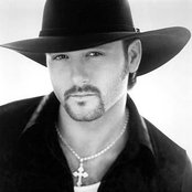 Tim Mcgraw - List pictures