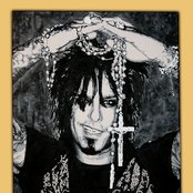 Sixx: A.m. - List pictures