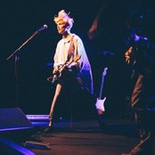 Diiv - List pictures