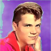 Brina Hyland - List pictures