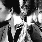 Joyce Jonathan - List pictures