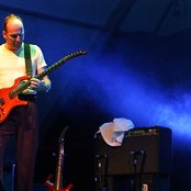 Adrian Belew - List pictures