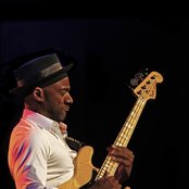 Marcus Miller - List pictures