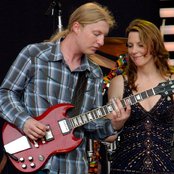 Tedeschi Trucks Band - List pictures
