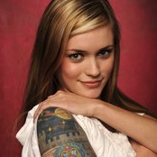 Megan Joy - List pictures