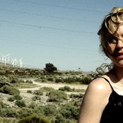 Charlotte Martin - List pictures