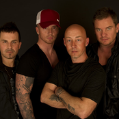 East 17 - List pictures