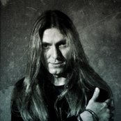 Almah - List pictures