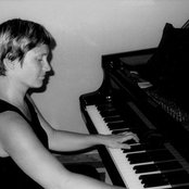 Angizia - List pictures