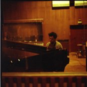 Mocky - List pictures