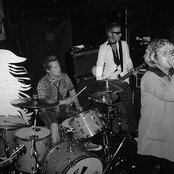 The Foxboro Hot Tubs - List pictures