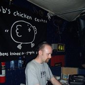 Mr. Scruff - List pictures