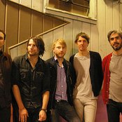 Violens - List pictures