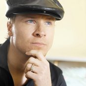 Brian Littrell - List pictures