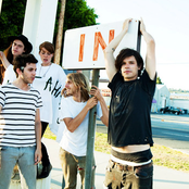 Grouplove - List pictures