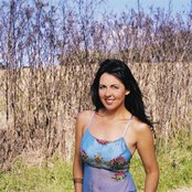 Tania Kernaghan - List pictures