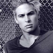 Sean Van Der Wilt - List pictures