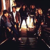 Iron Maidenn - List pictures
