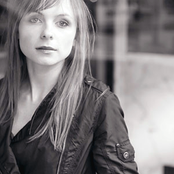 Kat Edmonson - List pictures