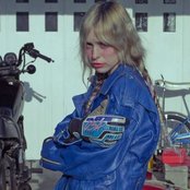 Petite Meller - List pictures