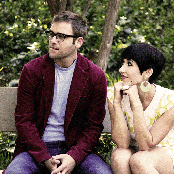 One Two - List pictures