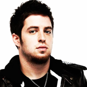 Lee Dewyze - List pictures