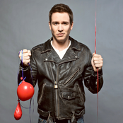 Stephen Lynch - List pictures