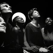 Monoswezi - List pictures