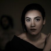 Nadine Shah - List pictures