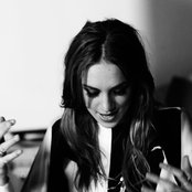 Edei - List pictures