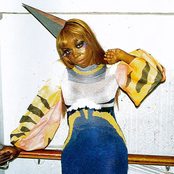 Ebony Bones - List pictures