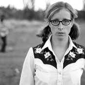 Laura Veirs - List pictures