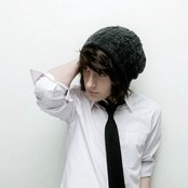 Mitchel Musso - List pictures