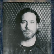 Chuck Ragan - List pictures