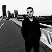 Phaeleh - List pictures