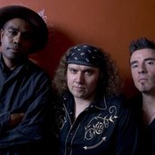 Julian Sas - List pictures