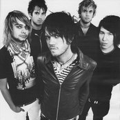 Elliot Minor - List pictures