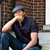 Devine Carama - List pictures