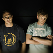 Hybrid - List pictures