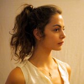 Hannah Cohen - List pictures