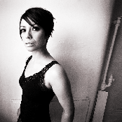 Emm Gryner - List pictures