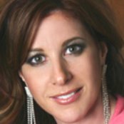 Robin Mckelle - List pictures