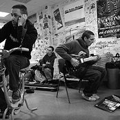 Burning Heads - List pictures